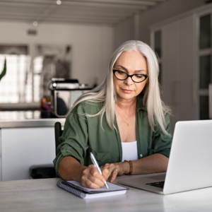 Medicare vs. Retiree Insurance: Which One Actually Saves More?